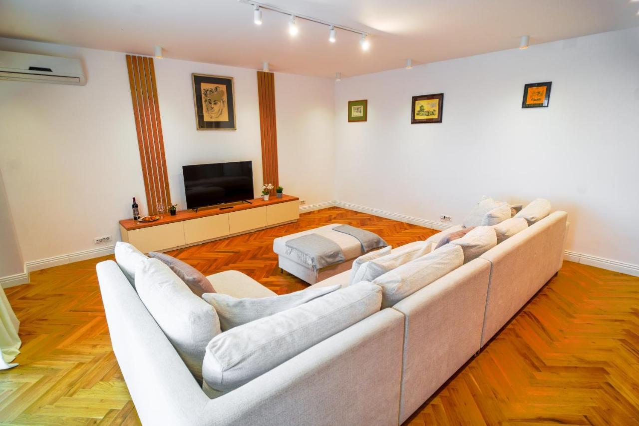 Luxury Central Park Apartment 布加勒斯特 外观 照片