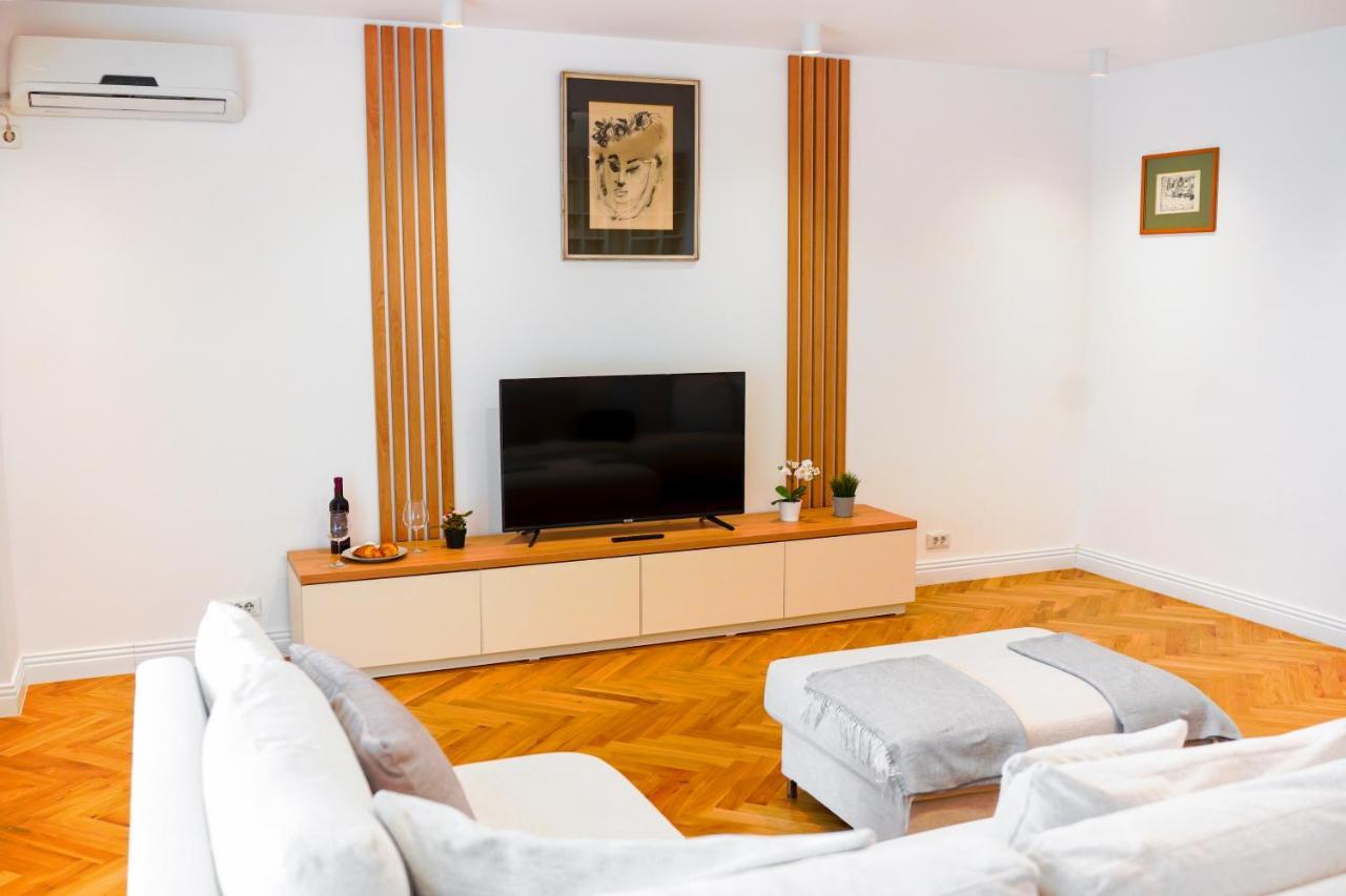 Luxury Central Park Apartment 布加勒斯特 外观 照片
