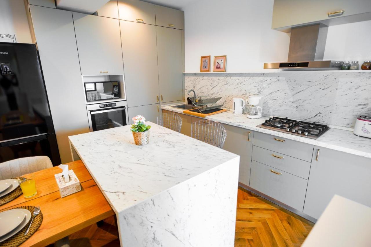 Luxury Central Park Apartment 布加勒斯特 外观 照片