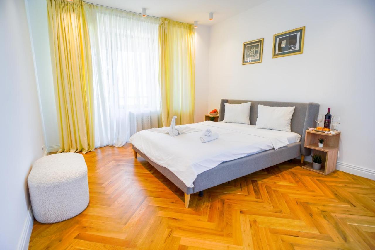Luxury Central Park Apartment 布加勒斯特 外观 照片